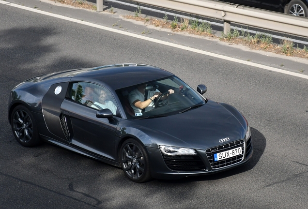 Audi R8 V10
