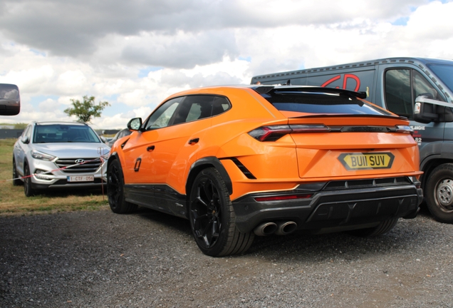Lamborghini Urus Performante Essenza SCV12 Limited Edition