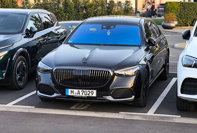 Mercedes-Maybach S 680 X223 Night Series