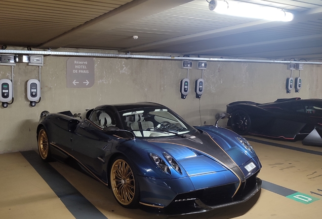 Pagani Huayra Roadster