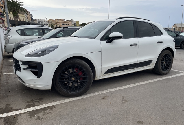 Porsche 95B Macan GTS MkII