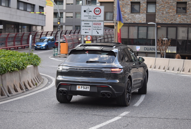 Porsche 95B Macan GTS MkIII