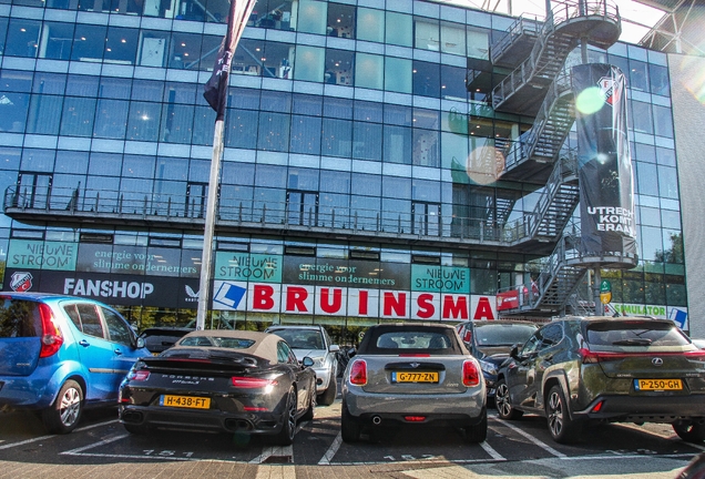 Porsche 991 Turbo S Cabriolet MkI