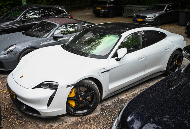 Porsche Taycan Turbo S MkI