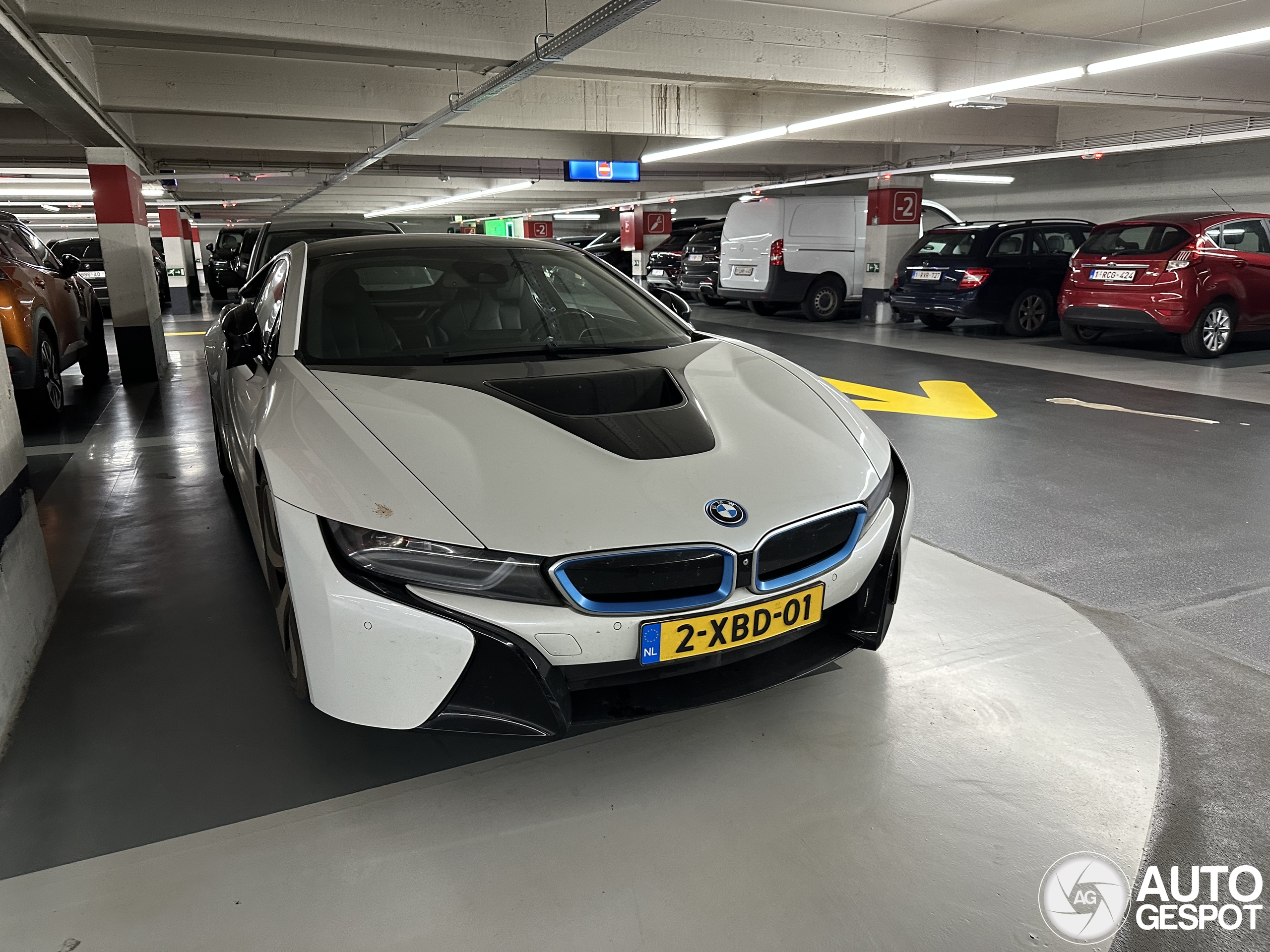 BMW i8