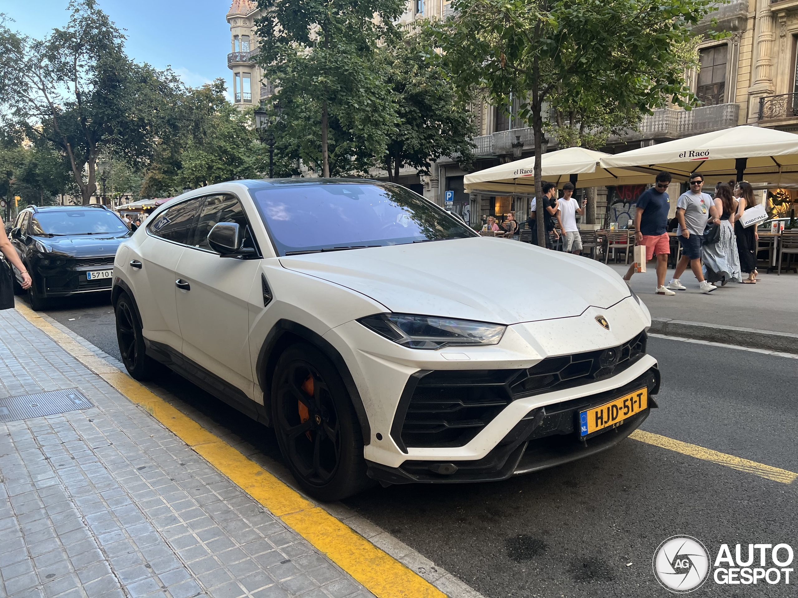 Nederlandse Urussen massaal naar Barcelona