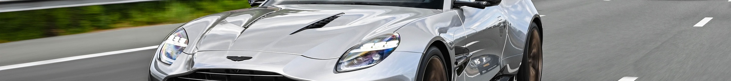 Aston Martin Vanquish 2025