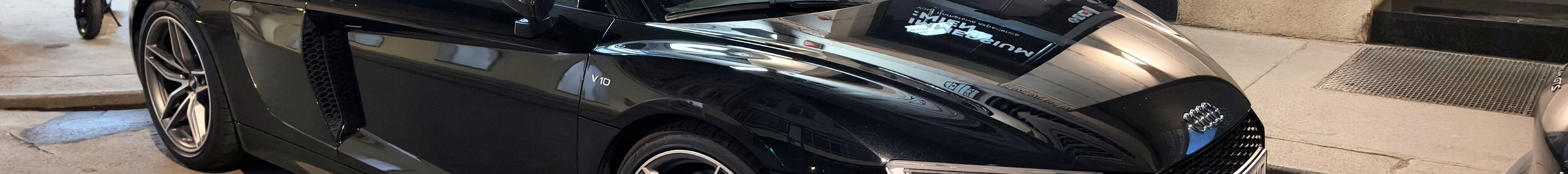 Audi R8 V10 Plus 2015