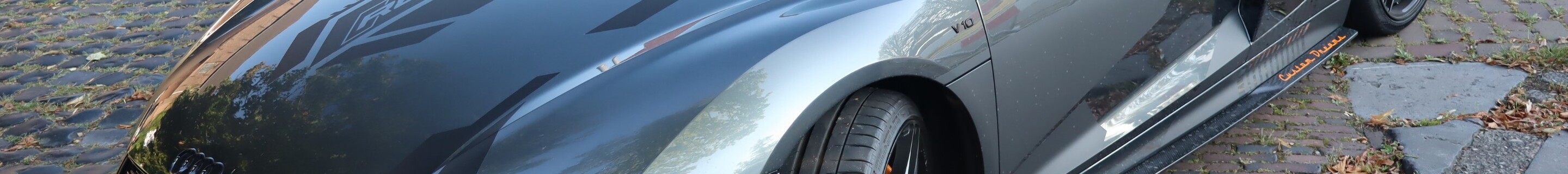 Audi R8 V10 Plus 2015