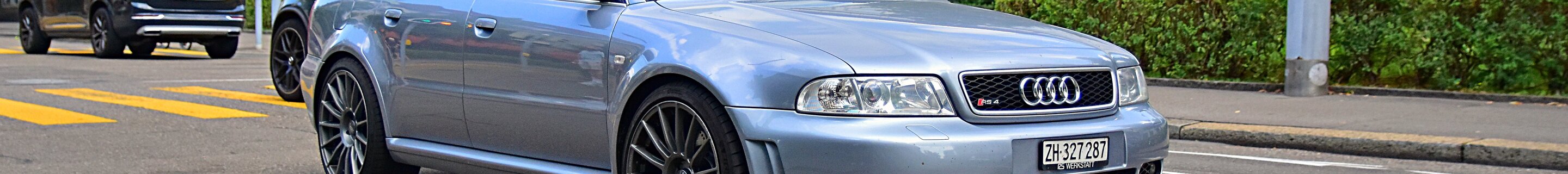 Audi RS4 Avant B5