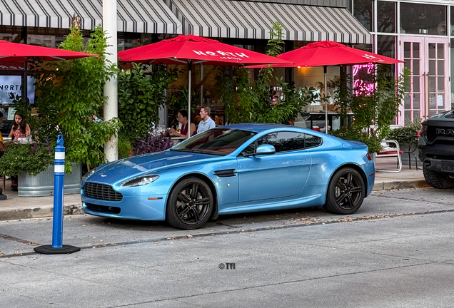 Aston Martin V8 Vantage
