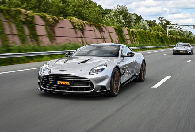 Aston Martin Vanquish 2025