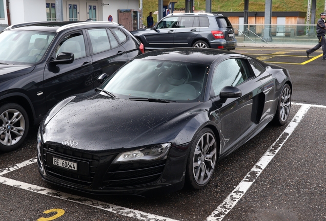 Audi R8 V10