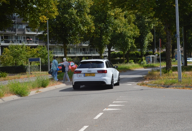 Audi RS6 Avant C7 2015