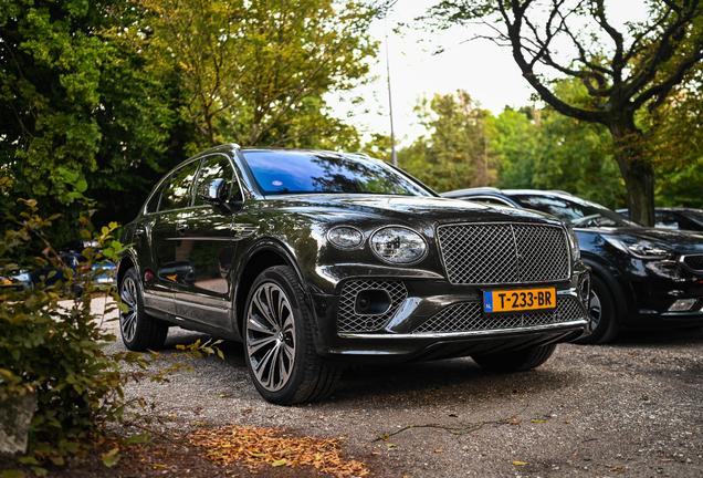 Bentley Bentayga Azure
