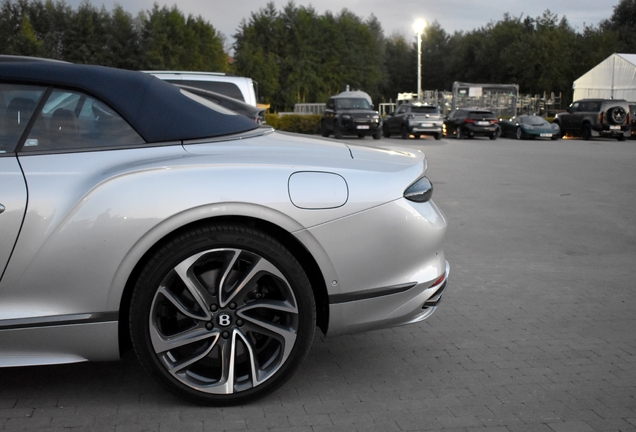 Bentley Continental GTC Speed 2025