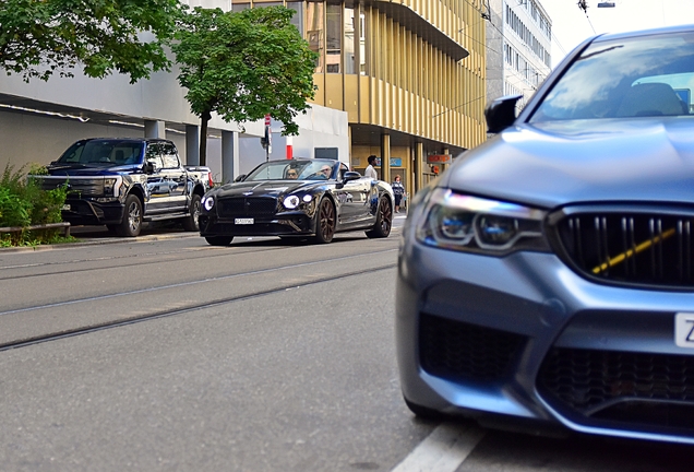 Bentley Continental GTC V8 S 2023