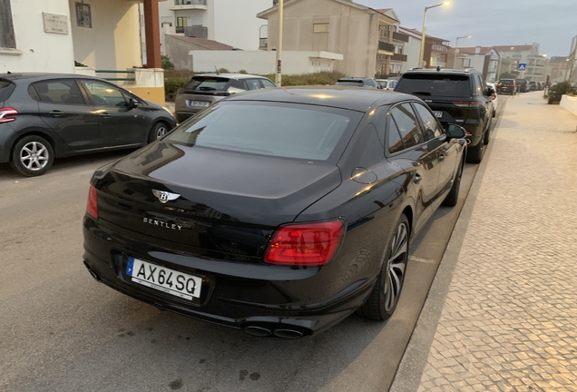 Bentley Flying Spur V8 2021