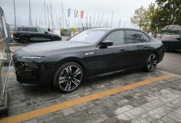 BMW M760e xDrive