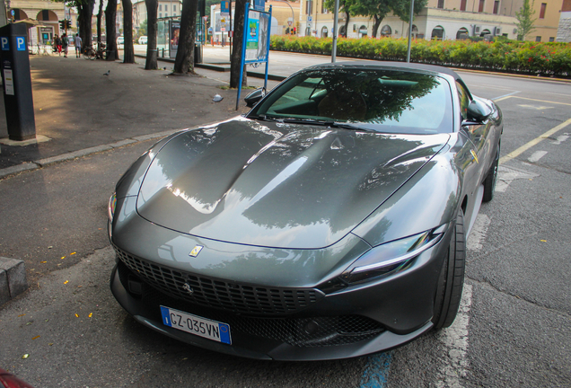 Ferrari Roma Spider