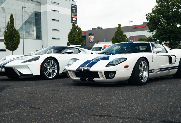 Ford GT