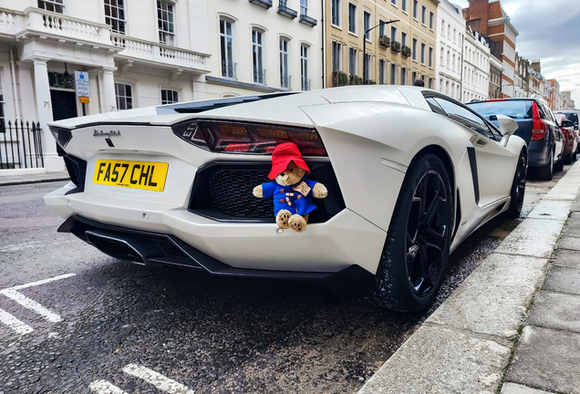 Lamborghini Aventador LP700-4