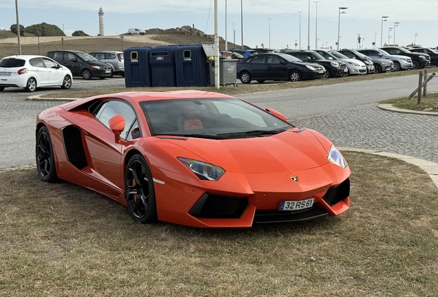 Lamborghini Aventador LP700-4