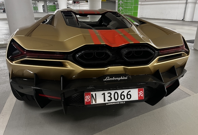 Lamborghini Revuelto
