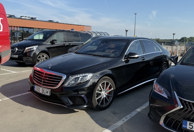 Mercedes-Benz S 63 AMG V222