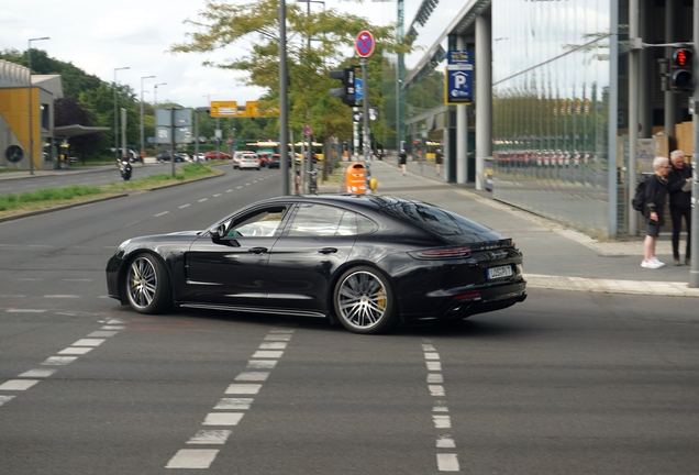 Porsche 971 Panamera Turbo MkI