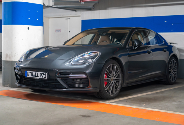 Porsche 971 Panamera Turbo MkI