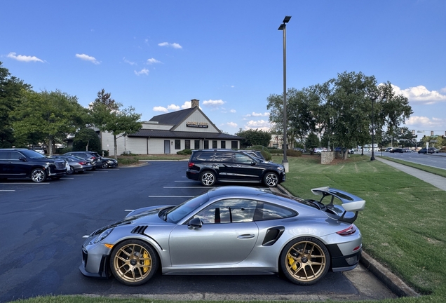 Porsche 991 GT2 RS Weissach Package