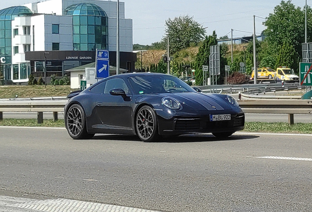 Porsche 992 Carrera 4S MkI