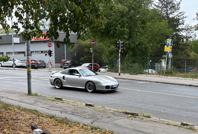 Porsche 996 Turbo