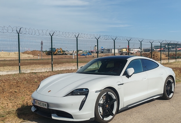 Porsche Taycan Turbo MkI