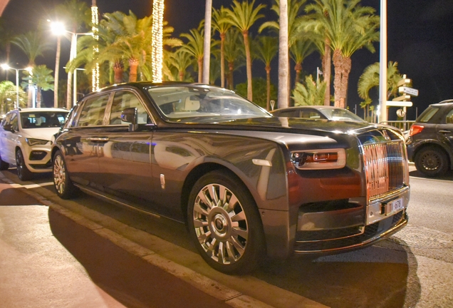 Rolls-Royce Phantom VIII EWB