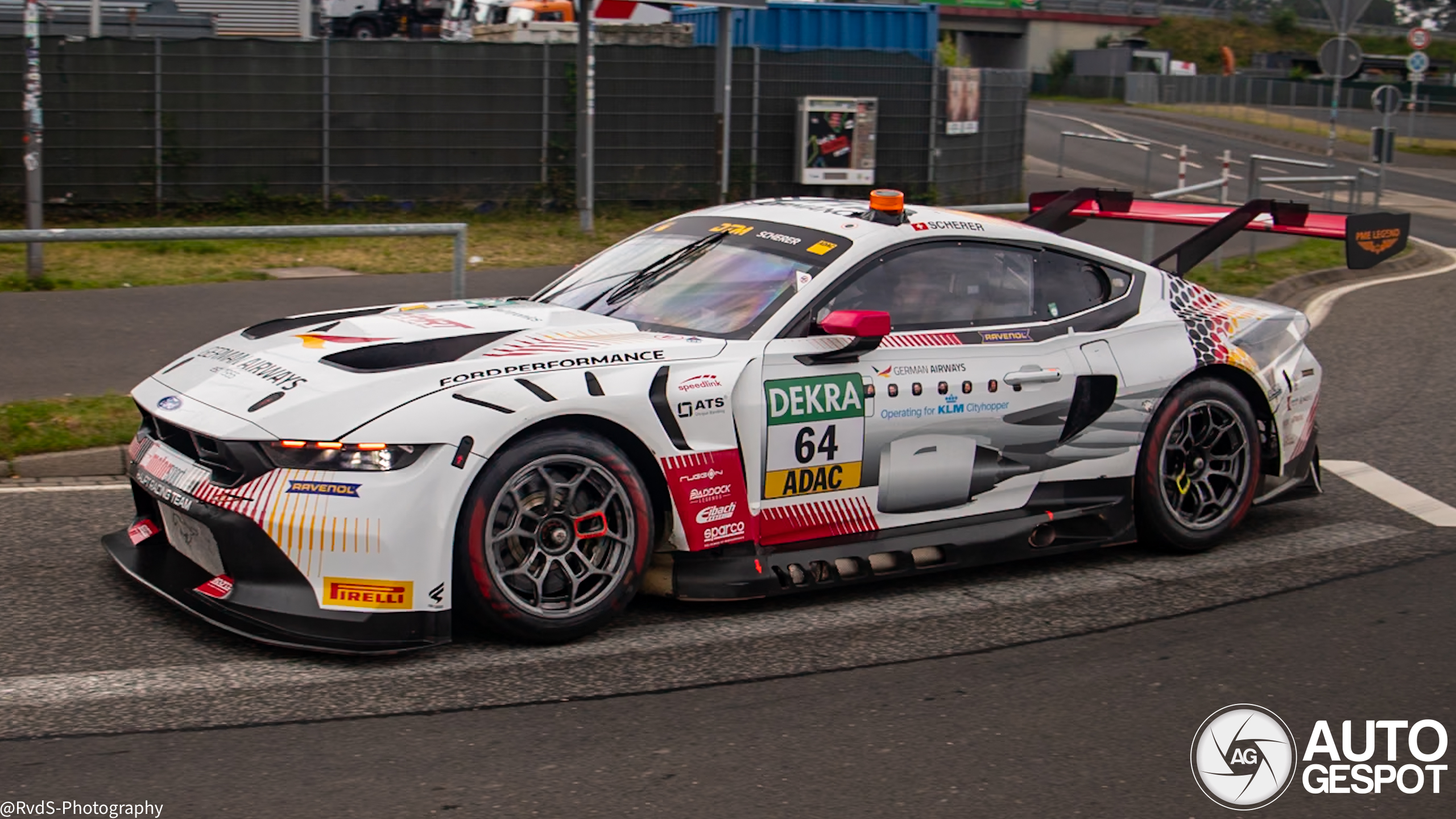 Ford Mustang GT3 op de openbare weg