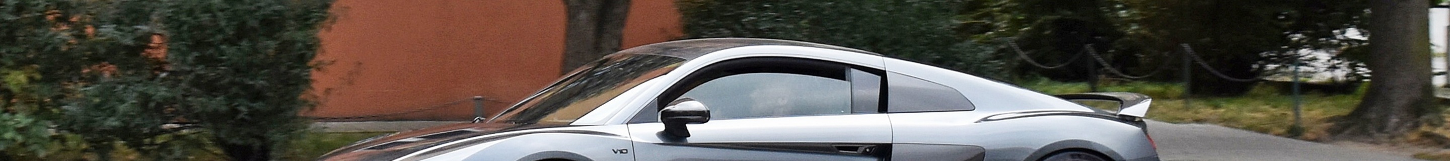 Audi R8 V10 Plus 2015