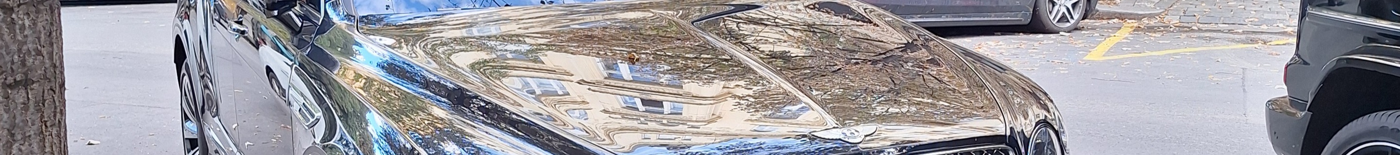 Bentley Bentayga V8 2021