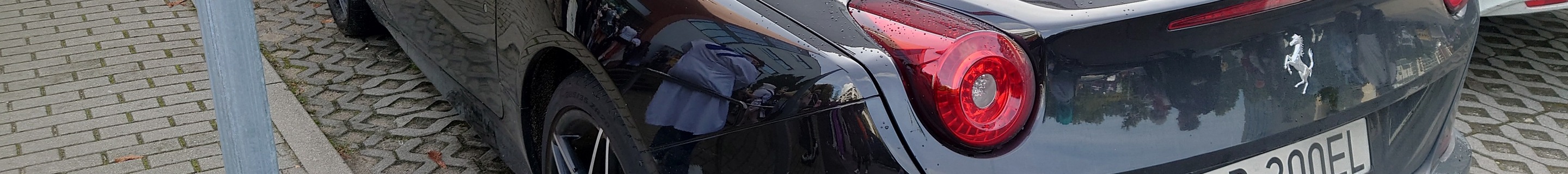 Ferrari California T