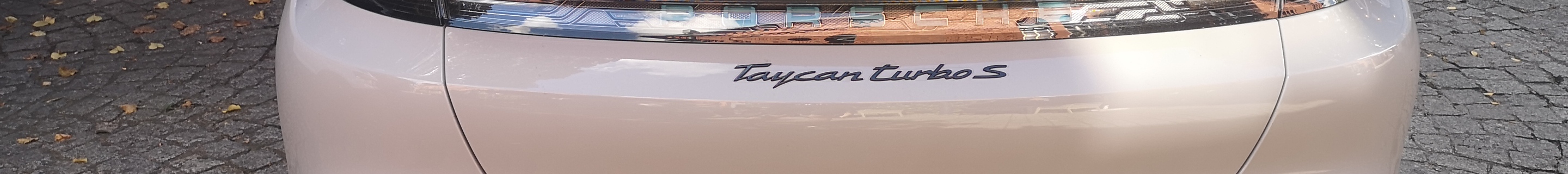 Porsche Taycan Turbo S MkI
