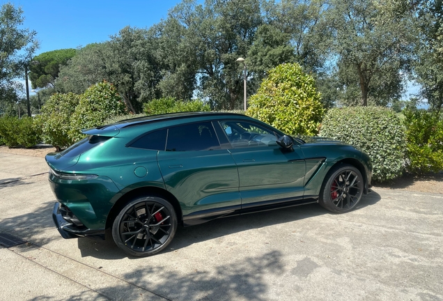Aston Martin DBX707