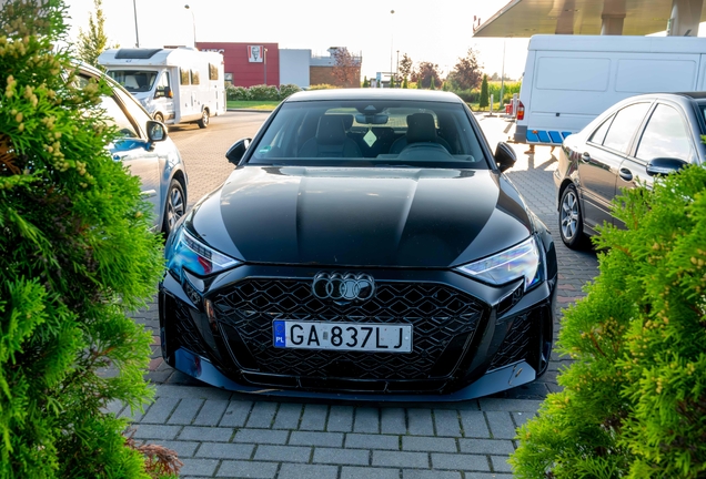 Audi RS3 Sedan 8Y 2025