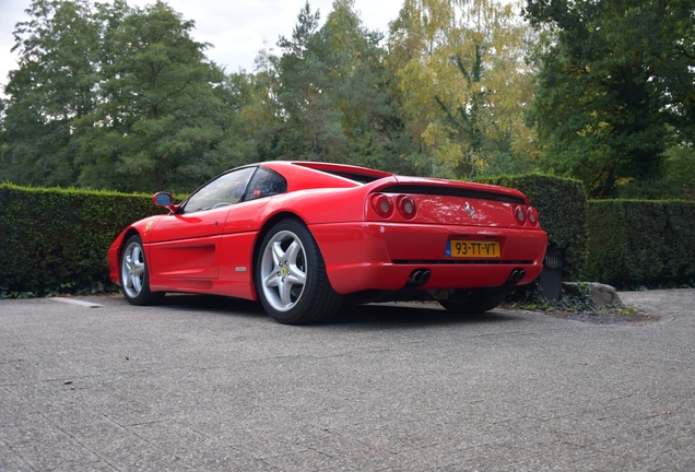 Ferrari F355 GTS