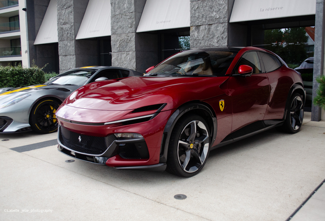 Ferrari Purosangue