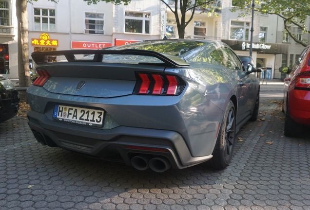 Ford Mustang Dark Horse 2024