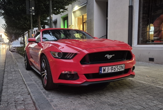 Ford Mustang GT 2015