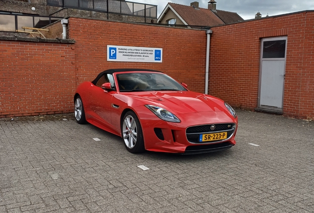 Jaguar F-TYPE S Convertible British Design Edition