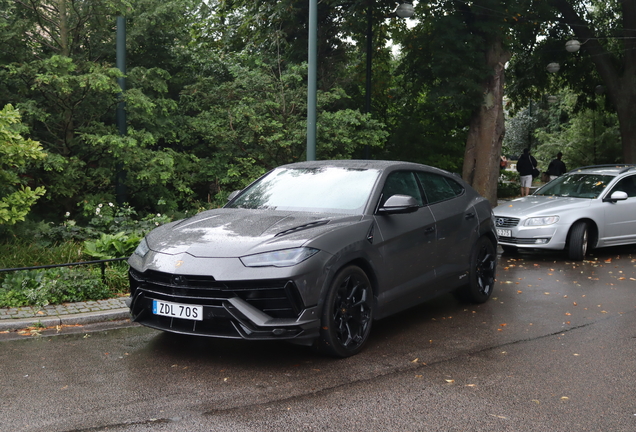 Lamborghini Urus Performante