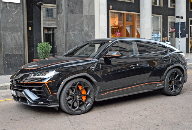 Lamborghini Urus Performante